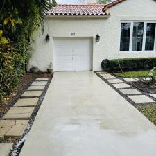 Revitalize-Your-Outdoor-Space-with-Professional-Patio-Cleaning-and-Sidewalk-Cleaning-in-Coral-Gables-FL 4